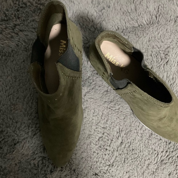 Miss KG Kurt Geiger new boots - Picture 2 of 6